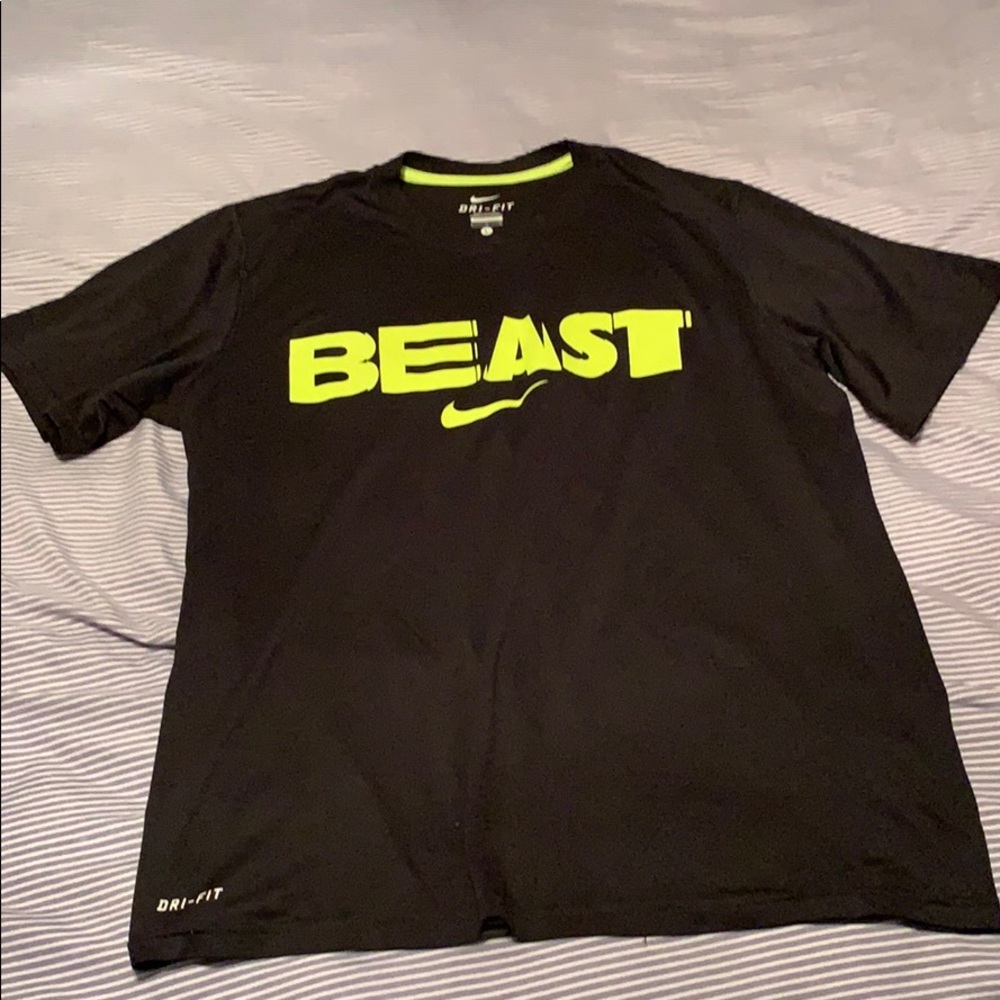 Nike t-shirt